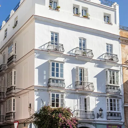 Plaza San Antonio, Casa Bugambilla Cadiz