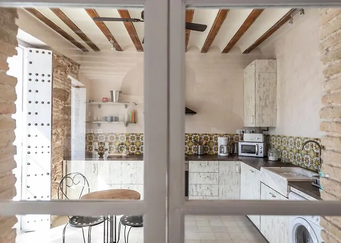 Plaza San Antonio, Casa Bugambilla Καντίζ