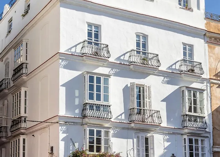 Plaza San Antonio, Casa Bugambilla Καντίζ